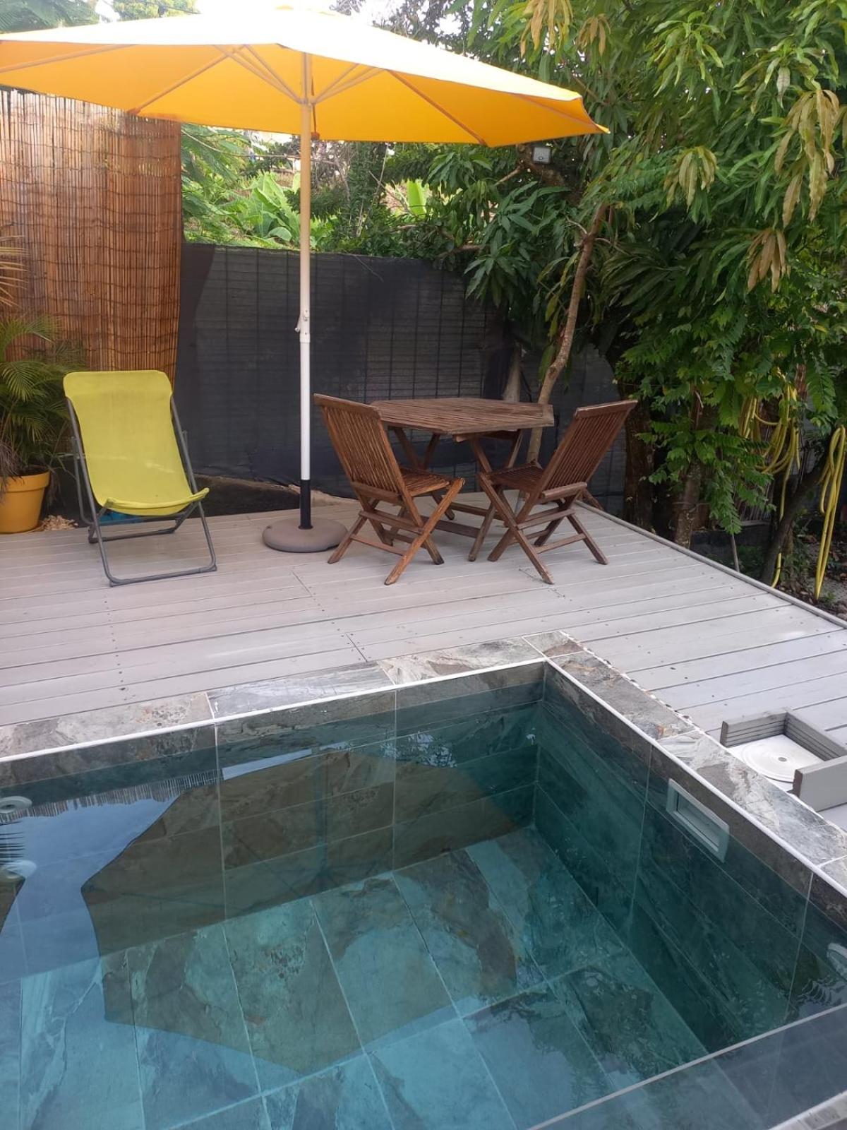 Hibiscus Paradise Vieux-Habitants